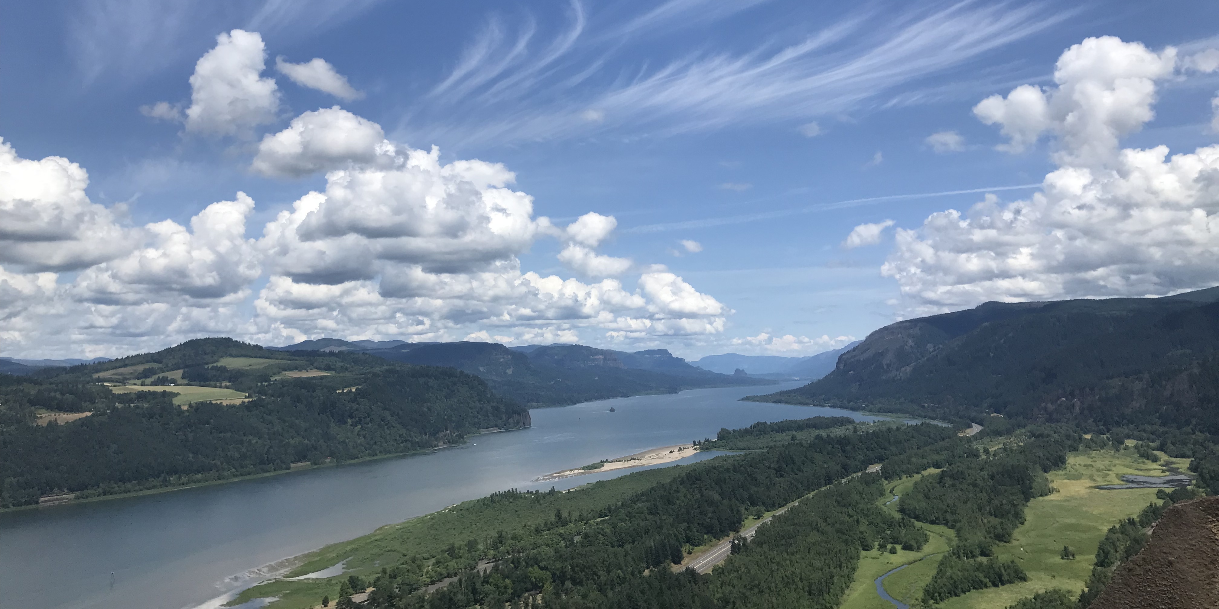 Columbia River  Outdoor Project