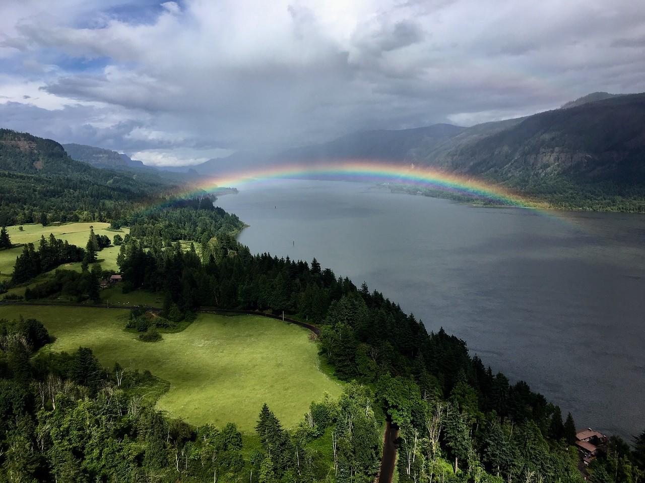 Cape Horn, Rainbow: Lydie Boyer