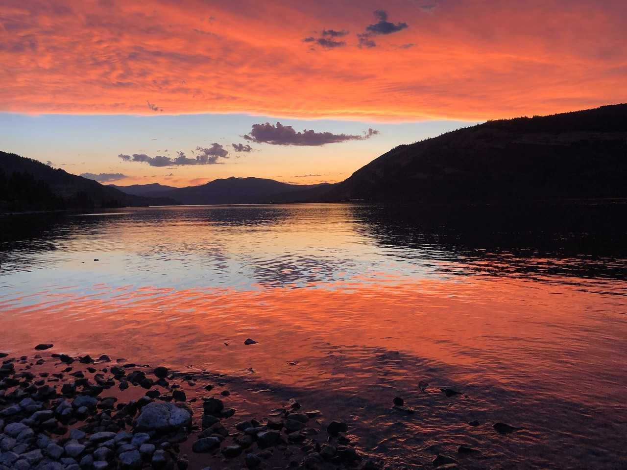 Mosier Oregon, Sunset: Cathleen Rehfeld